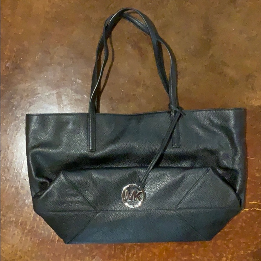 Micheal Kors bag